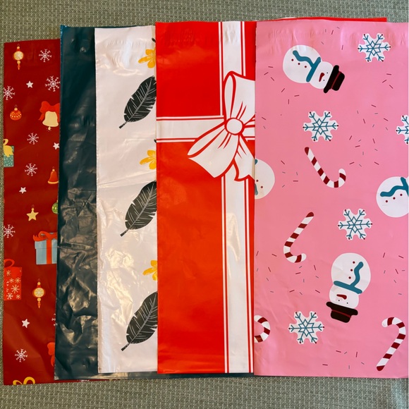 Seasonal Poly Mailers Choose Fall or Holiday Set of 20 10 X 13 - Picture 2 of 2